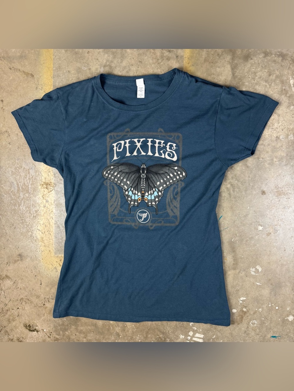 Pixies T-Shirt Girly XXL Fits Unisex Medium Alternative Rock Grunge 2023 Tour